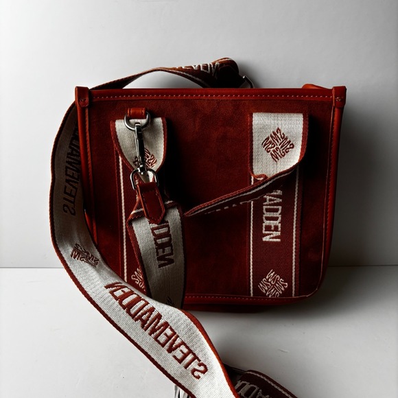 Steve Madden NWT Bwebber Suede Whiskey Spice Satchel Crossbody New - Picture 3 of 6